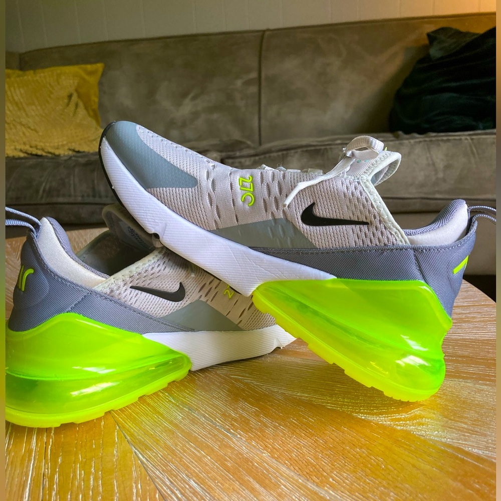 Nike Air Max 270